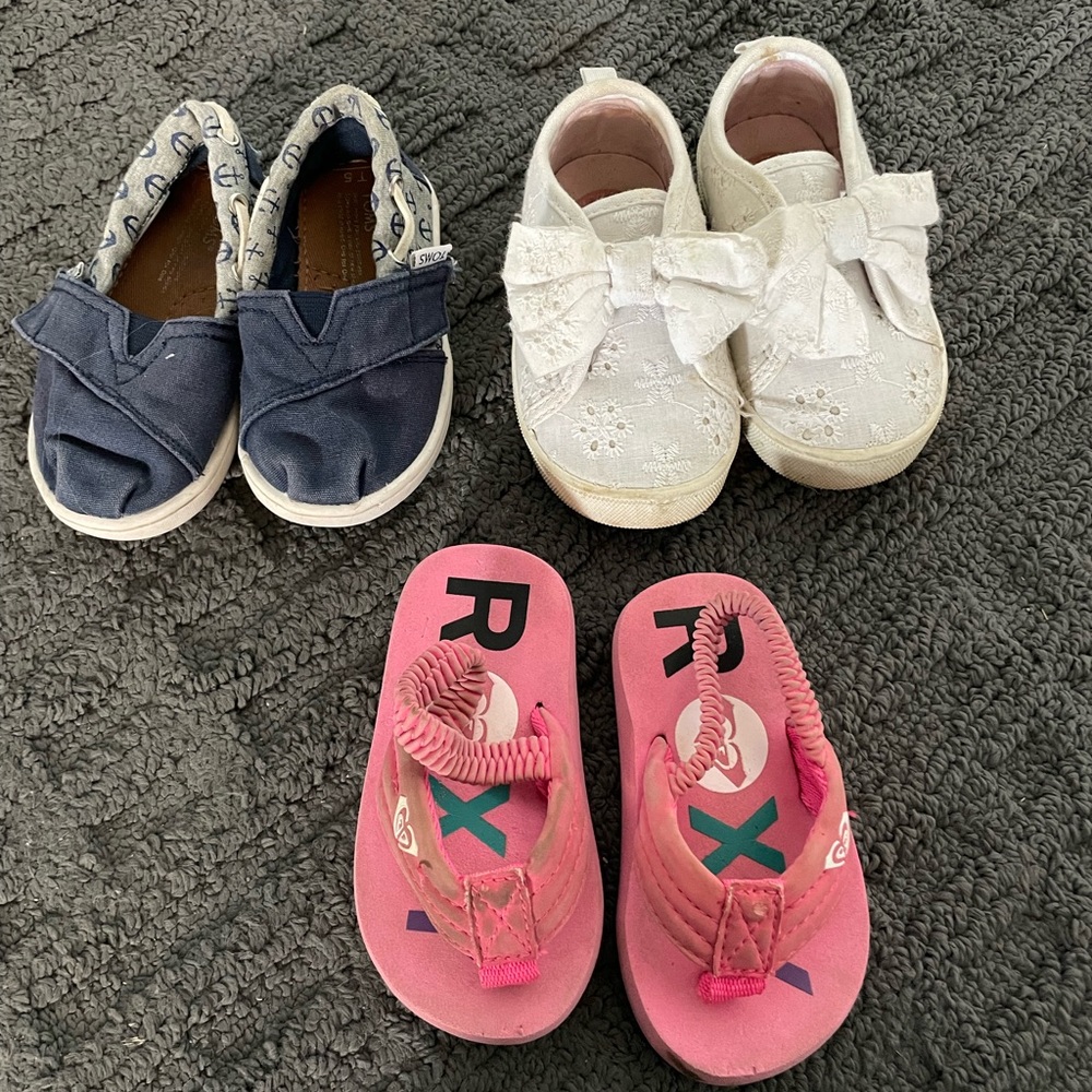 TOMS 💙 ROXY 💓 CARTERS 🤍